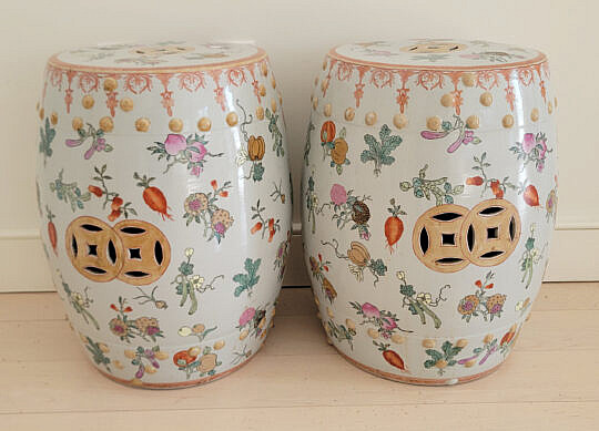 195-5515 Pair Porcelain Pomegranate Garden Stools A_20250128_111731