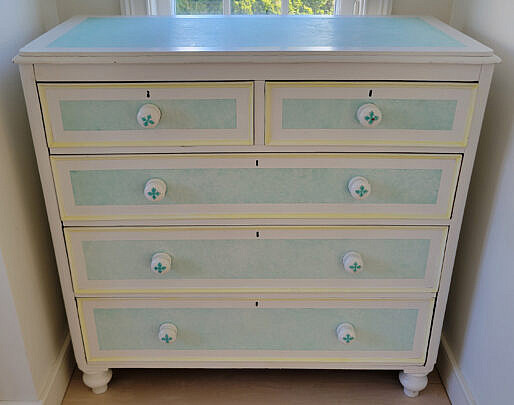 198-5515 Paint Decorated Tall Dresser A_20250128_112249