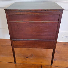 English Hepplewhite Mahogany Bedside Commode, circa 1820