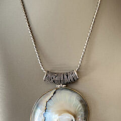 40012 Shell Pendant B_IMG_7739