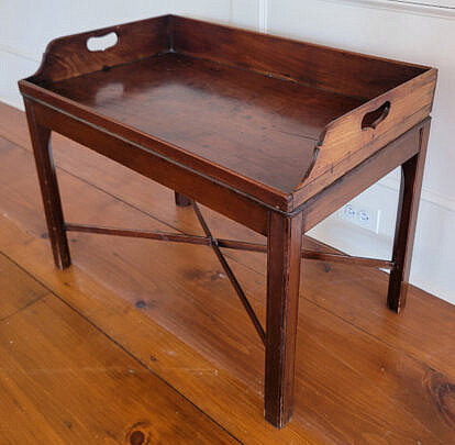 148-5515 Mahogany Tray on Stand B_20250127_095655