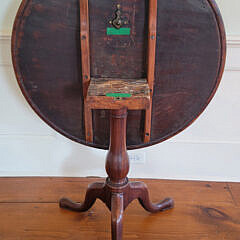 Georgian Mahogany Tilt Top Tripod Tea Table, late 18th Century