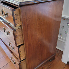 Georgian Mahogany Chest of Six Drawers, early 19th Century