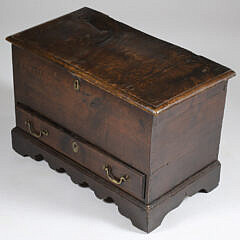 Diminutive English Elm One Drawer Lift Top Storage Box, 18th Century