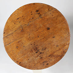 English Pine Cricket Pub Table with Circular Top, early 19th Century