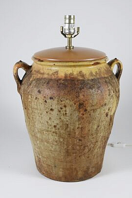 Earthenware Double Handle Lamp