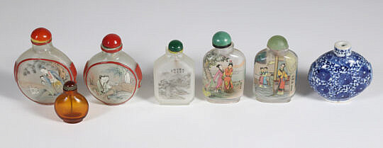57-5515 Seven Japanese Snuff Bottles A_IMG_9558