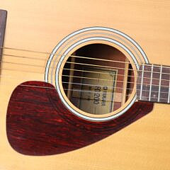 Yamaha FG-200 Acoustic Guitar
