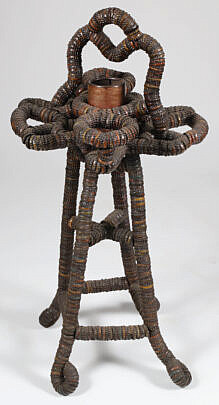 101 Folk Art Bottle Cap Side Table A_IMG_0006 5