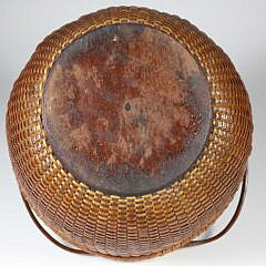 Antique Round Swing Handle Nantucket Basket