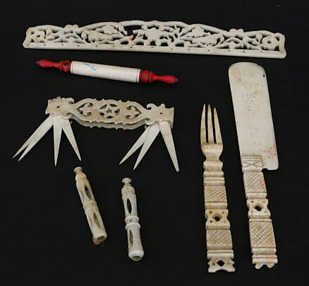 2-5528 Whalebone Artifacts A_IMG_9579