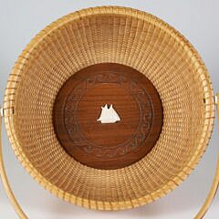 Jean M. Valerio Woven Round Shallow Swing Handled Nantucket Basket, circa 2014