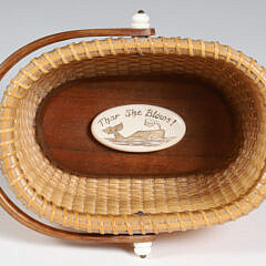 37-5535 Jean M. Valerio Miniature Oval Basket A_IMG_9840