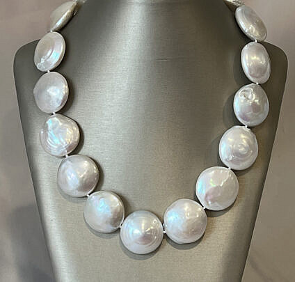 42898 26mm Coin Pearl Necklace A IMG_8812