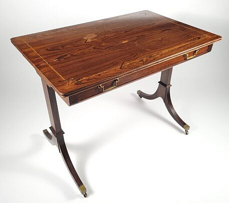 1495-1865 Rosewood Table A