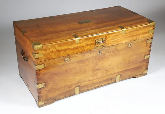 22-4148 Chinese Export Camphor Wood Trunk A 9968 JPG