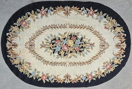 2368-54 Floral Hooked Rug A