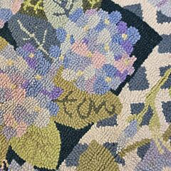 Claire Murray Hydrangea Pattern Hooked Rug