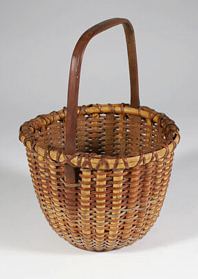 2388-54 Antique Nantucket Basket A 9468 JPG