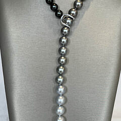 Fine 9.5mm x 12.0mm White South Sea and Tahitian Pearl Ombre Lariat Necklace, 14k White Gold and Diamond Clasp
