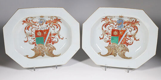 42770 Chinese Export Armorial Platters A 9821_3 JPG