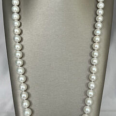 42795 11mm-13mm Fresh Water Pearl Necklace A IMG_9124