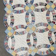 Double Wedding Ring Patchwork Quilt, circa 1930s