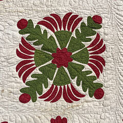 Civil War Era Red and Green Floral Applique Quilt, Mid 19th Century 