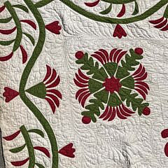 Civil War Era Red and Green Floral Applique Quilt, Mid 19th Century 