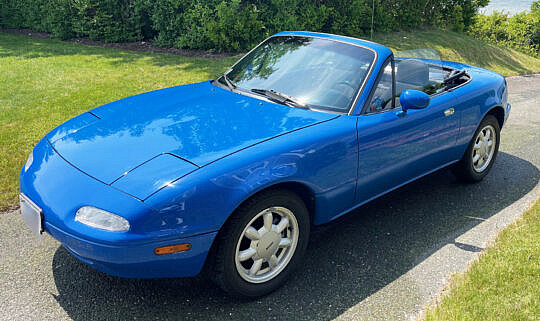 1-5558 1990 Mazda Miata Convertible A 9763 JPG