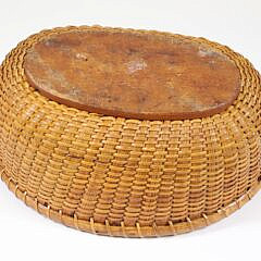 Antique Shallow Oval Nantucket Basket