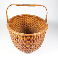 Large Antique Oval Swing Handle Nantucket Basket Attributed to Mitchy Ray (1870-1956)