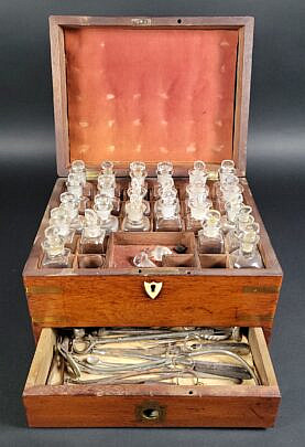 1551-1865 Apothecary Chest A