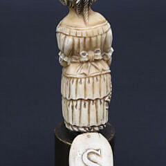 Mariner Carved Figurehead Snuff Box, 19th Century