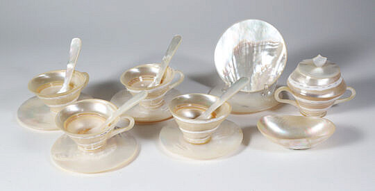 Vintage Set Of Four Mother Of Pearl Cups