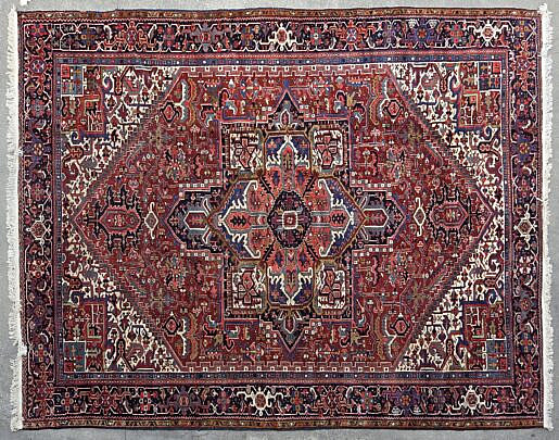 Vintage Hand Knotted Heriz Oriental Carpet Circa 1930