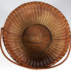 Round Shallow Swing Handle Nantucket Basket, 19th Century