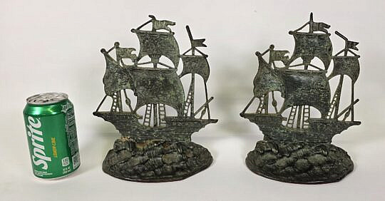 4236-955 Ship Bookends A