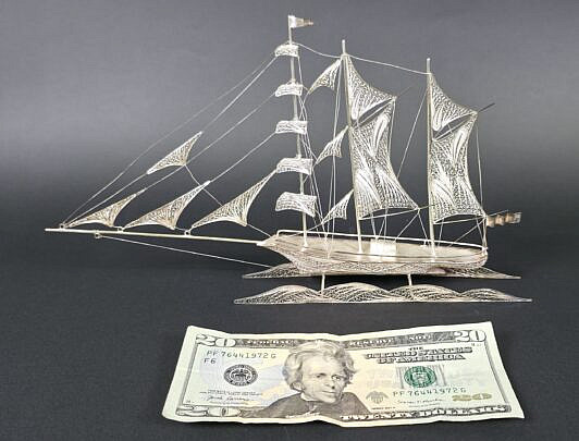 4252-955 Sterling Silver Boat A