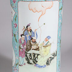 Vintage Chinese Famille Rose Porcelain Umbrella Stand,