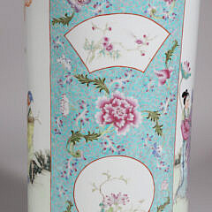 Vintage Chinese Famille Rose Porcelain Umbrella Stand