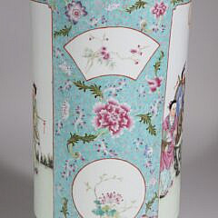 Vintage Chinese Famille Rose Porcelain Umbrella Stand
