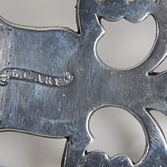 Lewis Cary Boston Coin Silver Porringer Stamped L. Cary, early 19th Century