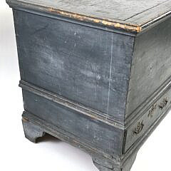 Antique Berks County Pennsylvania Chippendale Blanket Chest, circa 1800
