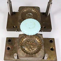 Claire Murray Bronze Two-Part Casting Soap Mold