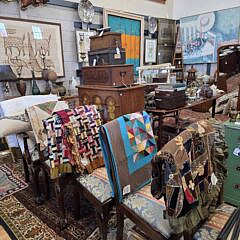 Marketplace Image 12