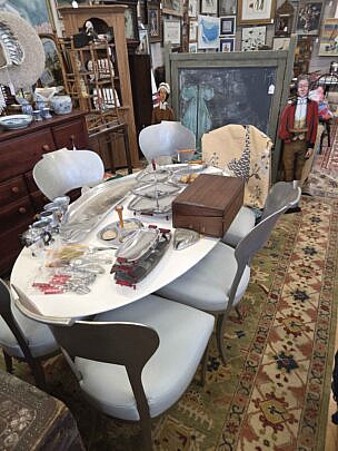 Marketplace Image 3