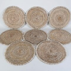 101 8 Bali Cowrie Shell Placemats A 9841 JPG