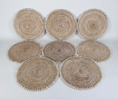 101 8 Bali Cowrie Shell Placemats A 9841 JPG