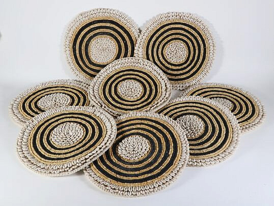 101 Eight Bali Cowrie Placemats A 9835 JPG